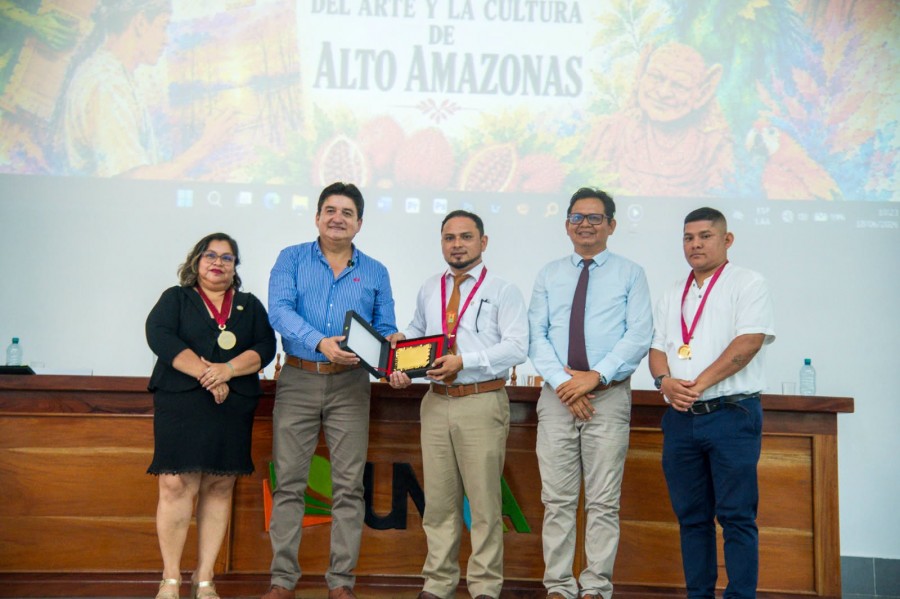 RECONOCIMIENTO A GESTORES DEL ARTE Y LA CULTURA