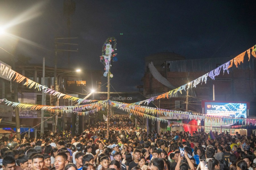 M&Aacute;S DE 15 MIL VECINOS Y VISITANTES DESPIDIERON SAN JUAN 2026 EN YURIMAGUAS