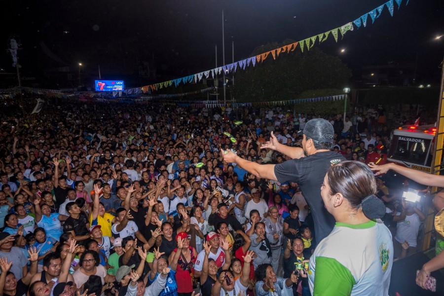 &iexcl;M&Aacute;S DE 15 MIL VECINOS Y VISITANTES DESPIDIERON SAN JUAN 2026 EN YURIMAGUAS!
